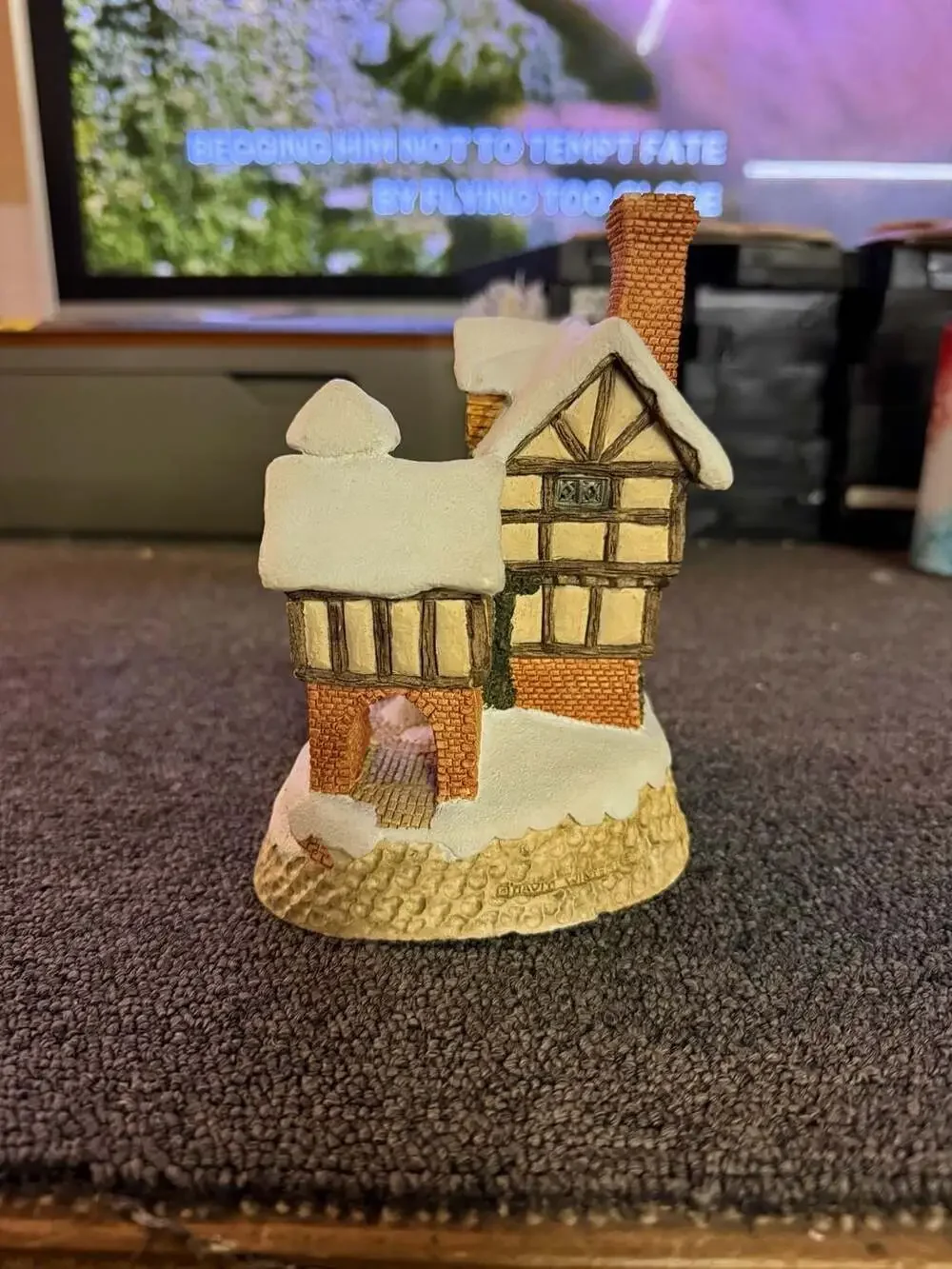 David Winter Cottages Ebenezer Scrooge's Counting House Special Christmas 1987 F